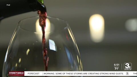 Can alcohol provide benefits to your health? The relationship between alcohol and heart disease