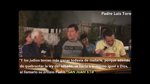 Padre Luis Toro le muestra a anciano testigo de Jehová que María si es madre de Díos.