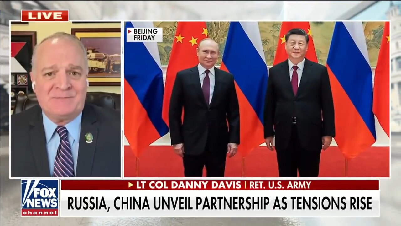 US Troops In 'Absolute Danger' Amid Russia-Ukraine Tensions: Lt. Col. Davis