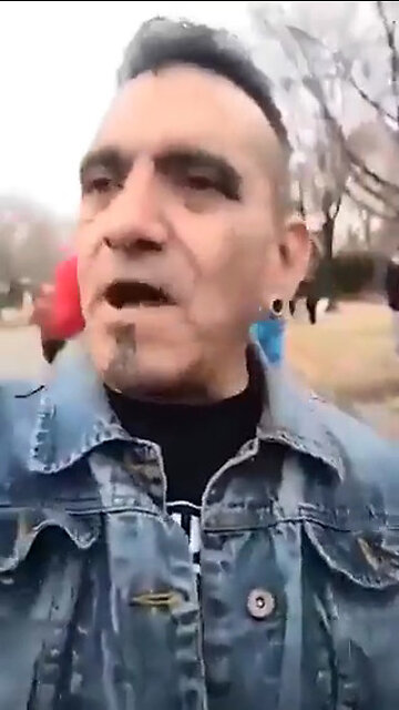 Antifa's arrival in multiple vans to the voter fraud protest on Jan 6.