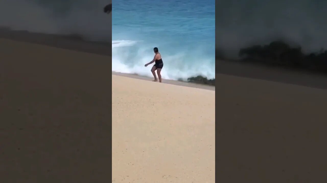 What did she do to make the Sea Mad #shortsvideo #shortsfeed #nature #shortviral #shorts