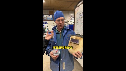 What welding hood do you use? #westernweldingacademy #bluecollartour