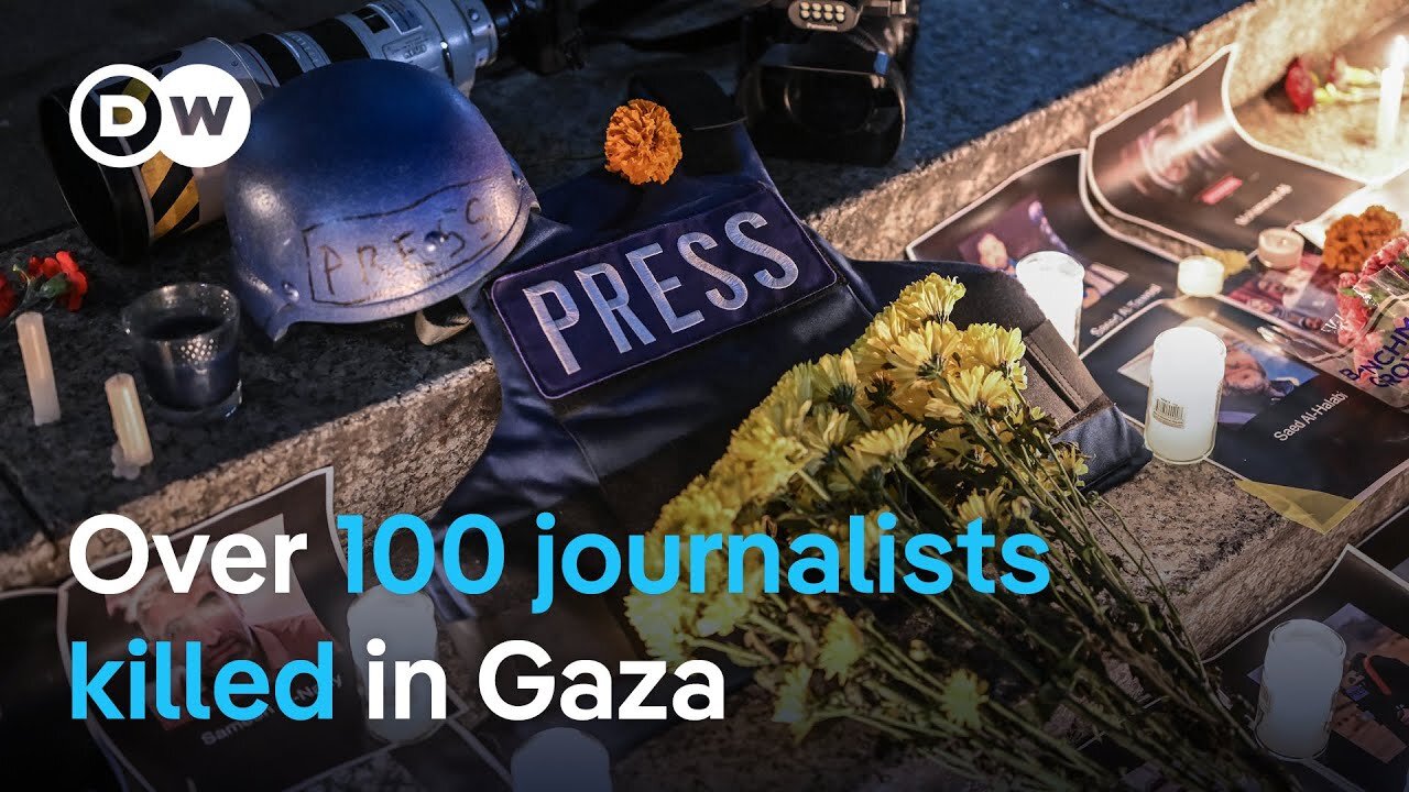 How Israel's media crackdown is blocking information from leaving Gaza | DW News