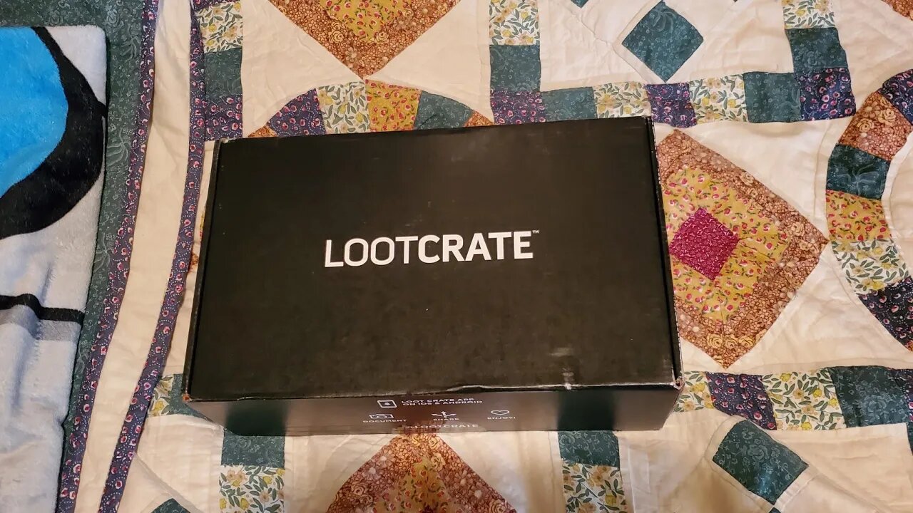 Attair Unboxes the 2021 July Lootcrate Core