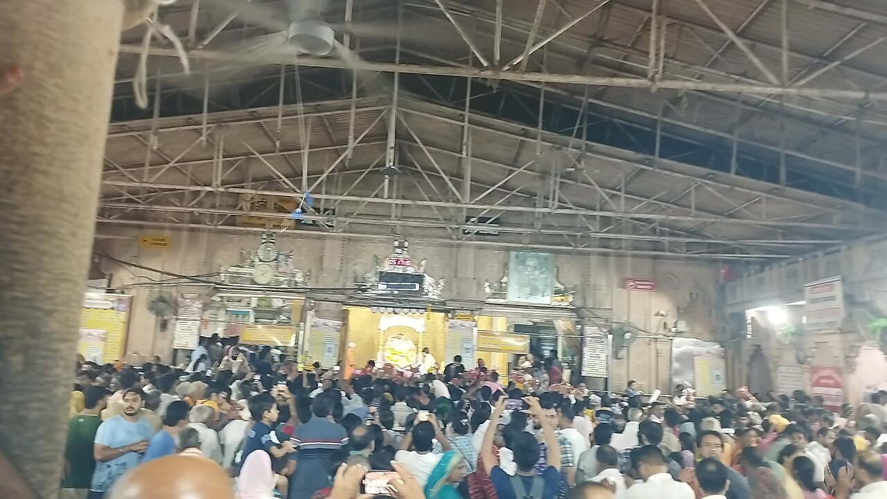 Jai Radhe Rani darshan barsana