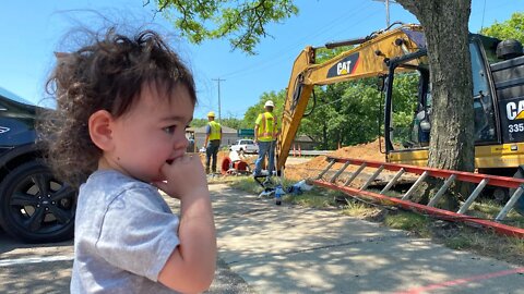 Watching the BIG MACHINES with Junior!