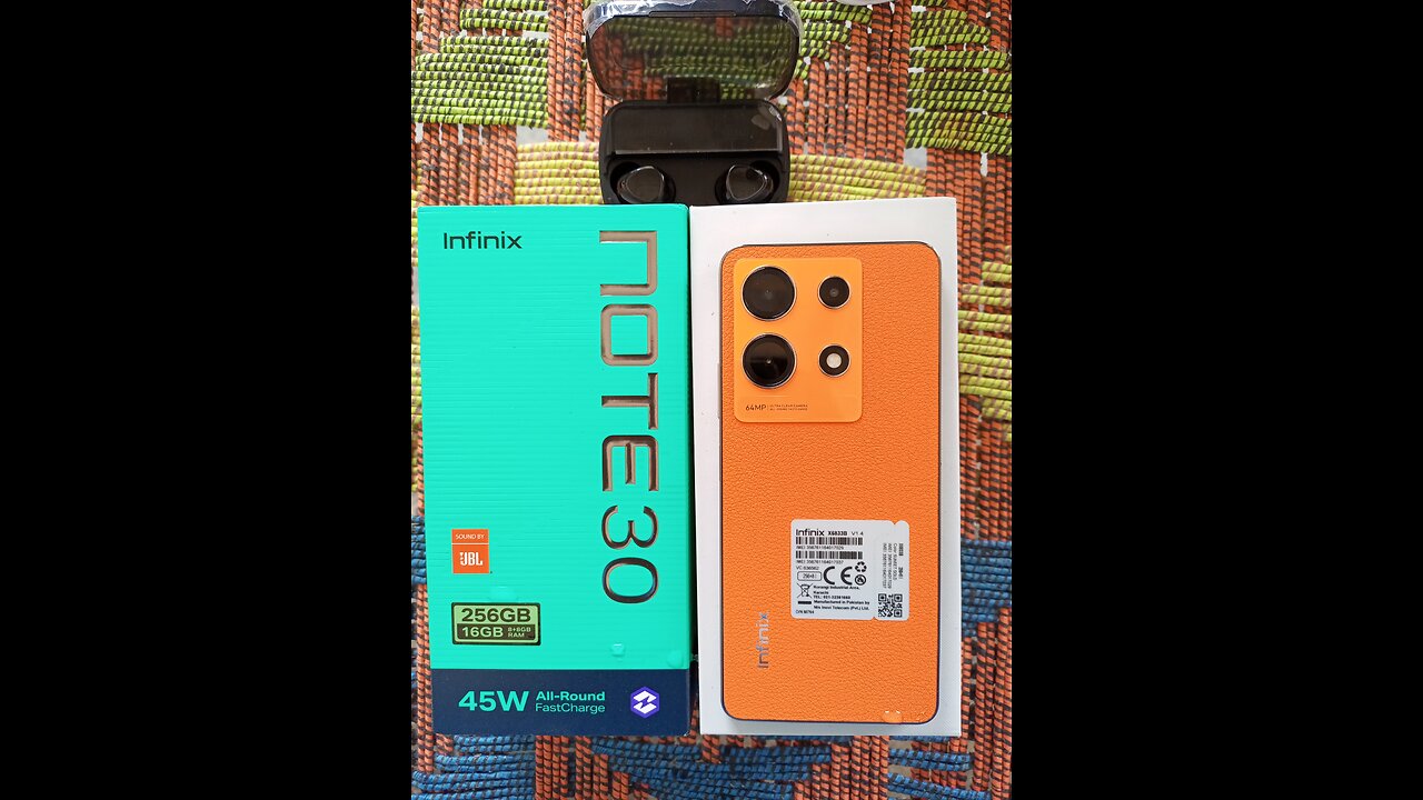 Infinix note 30 8+8/256 and free earbuds