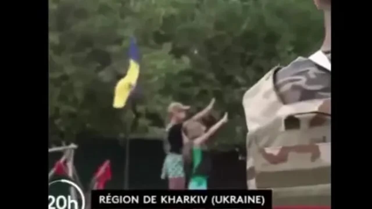 🇺🇦🇫🇷 French TV Footage Of A Ukrainian Boy In Kharkov, Saluting Militants But Look In The Background!