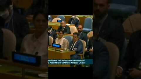 BOLSONARO esnoba lula diante do mundo.