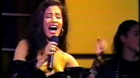 Selena - Como La Flor - Premios Lo Nuestro 1993 - Enhanced Widescreen