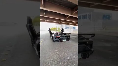 lamborghini cuspindo 🔥 #shorts #lamborghini