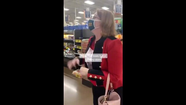 Patriot News Outlet | Karen Goes Ballistic Over Masks In Grocery Store In INSANE Video