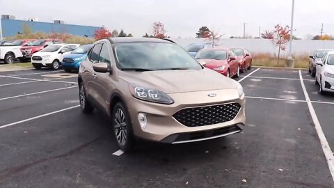 2020 Ford Escape Titanium