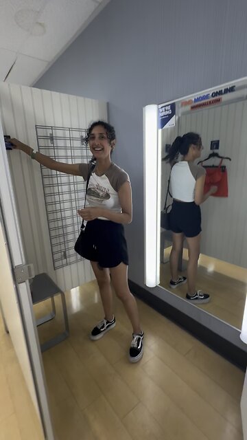 #latina #apttour #marshalls #housetour #laliving #roomates #girlies #girls #lady #bffs #besties