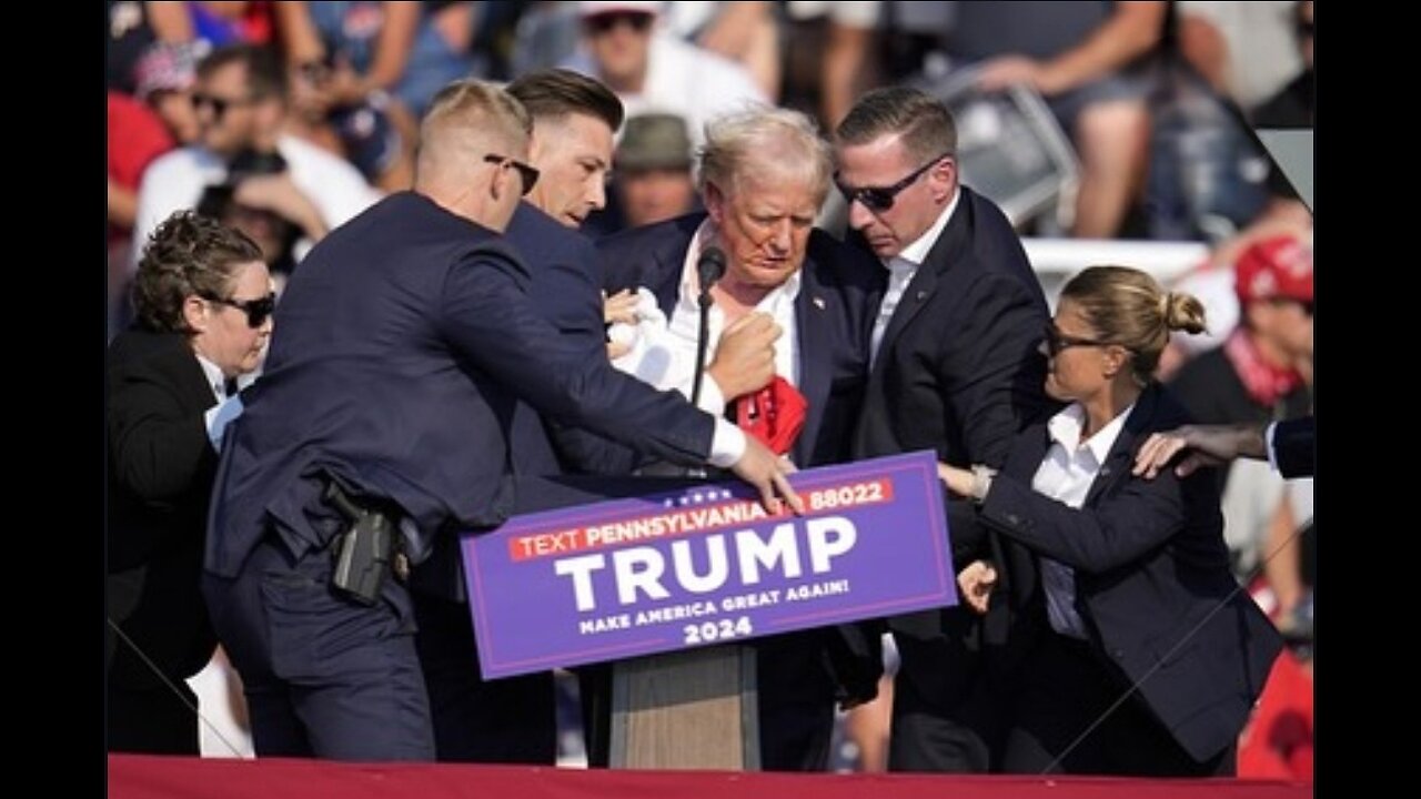 THE MOMENT DONALD TRUMP GOT SHOT AT A RALLY