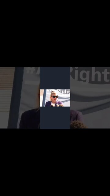 Husband Took The Year Off…”SO I COULD FOCUS ON MY CAREER!” #busyphilipps #youtube