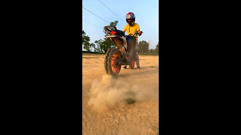 Suicide Burnout 😱😈🔥 #shorts #ktm #stunt #viral #trending