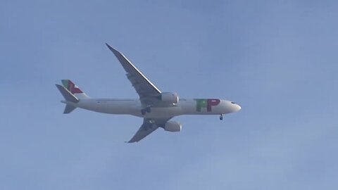 Airbus A330NEO CS-TUC na aproximação final antes de pousar em Fortaleza vindo de Lisboa