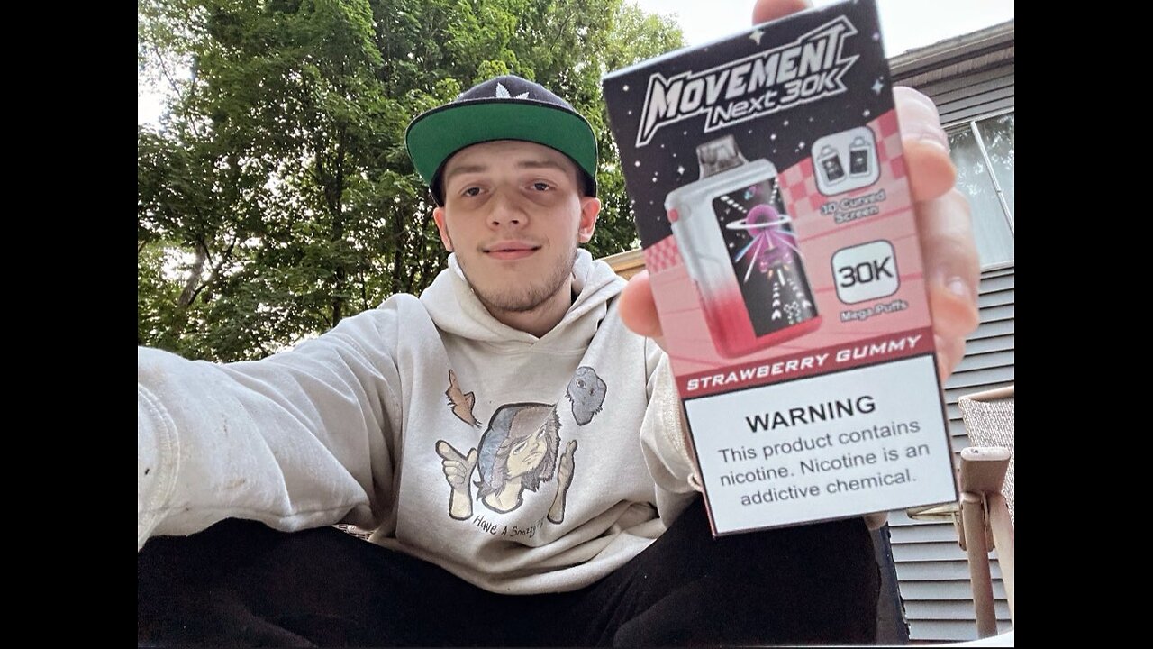 Reviewing Lost Vape Movement Next 30k Strawberry Gummy Vape !! Super cool device!