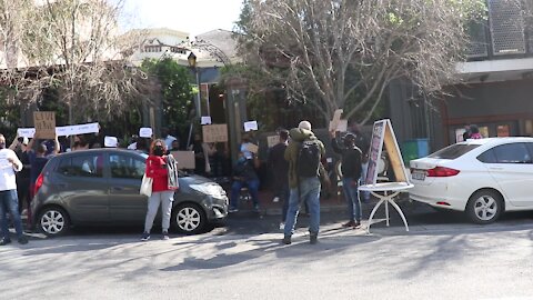 SOUTH AFRICA - CAPE TOWN - Resurant Peaceful March (Video) (QBB)