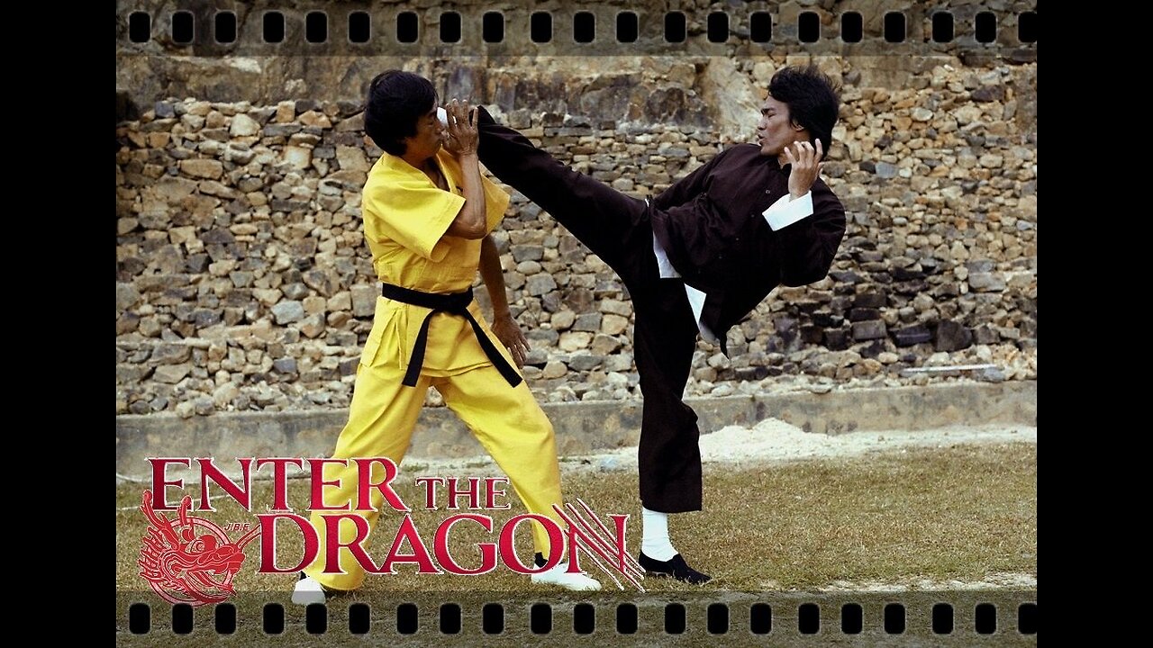 Cross kick Studio Films Bruce Lee Enter the Dragon