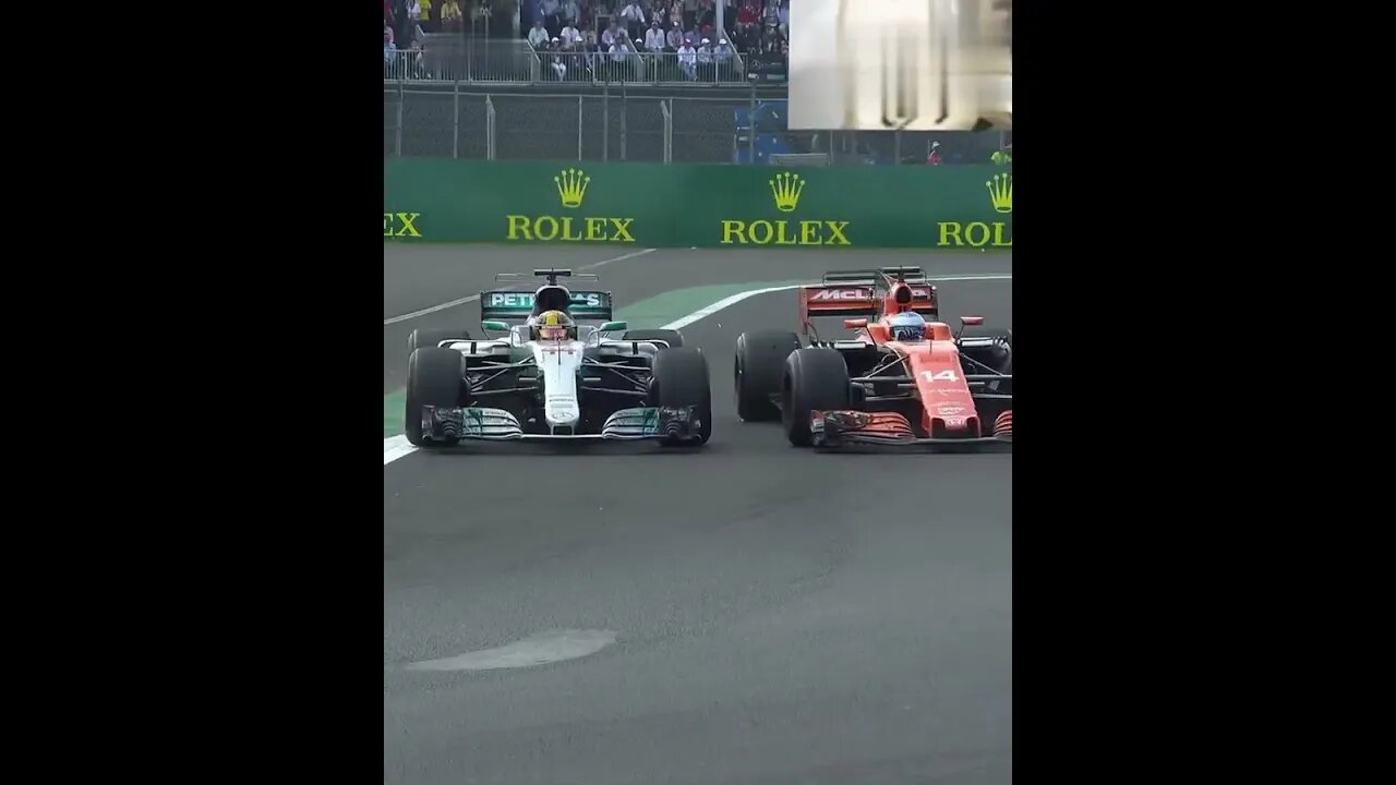 Duelo entre Hamilton👏Alonso México 2017 #shorts #lewishamilton #fernandoalonso