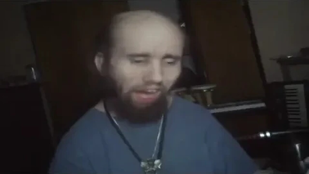 Cyraxx on FB live. "A mesage for a sertin somene". Thinks he can beat Gordon hahaha. 10/30/2023