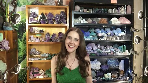 An invitation to Connecting with Crystals–on Zoom! Crystal Workshop Class