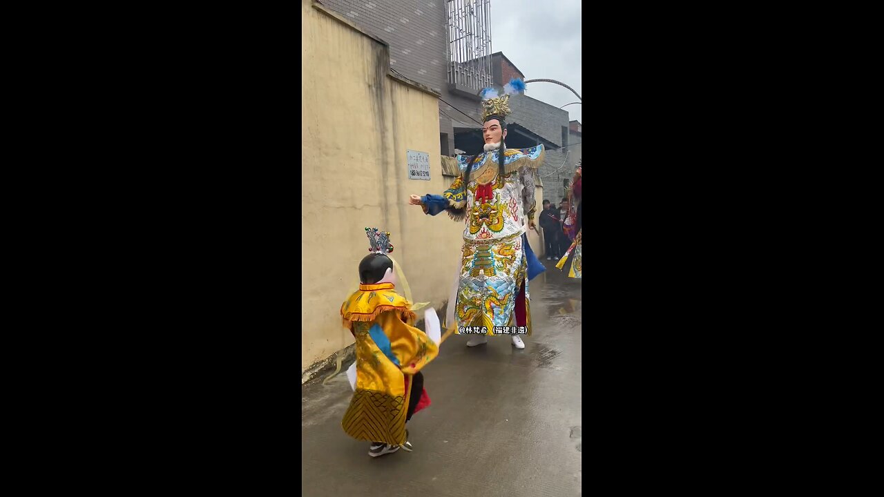similar videos (tradition of Fujian) have been watched millions of times in China, but out of China.