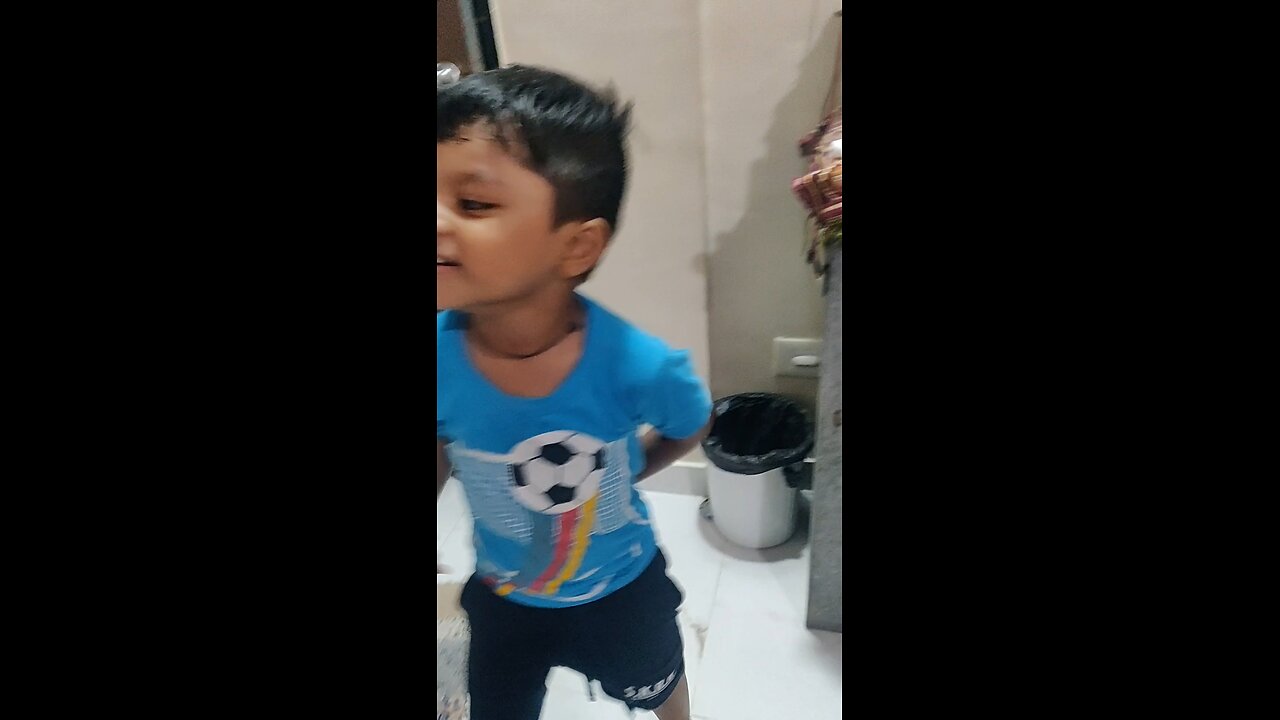 chota package bada dhamaka#funnykid#singer#futuresinger..🤣🤣😂😘