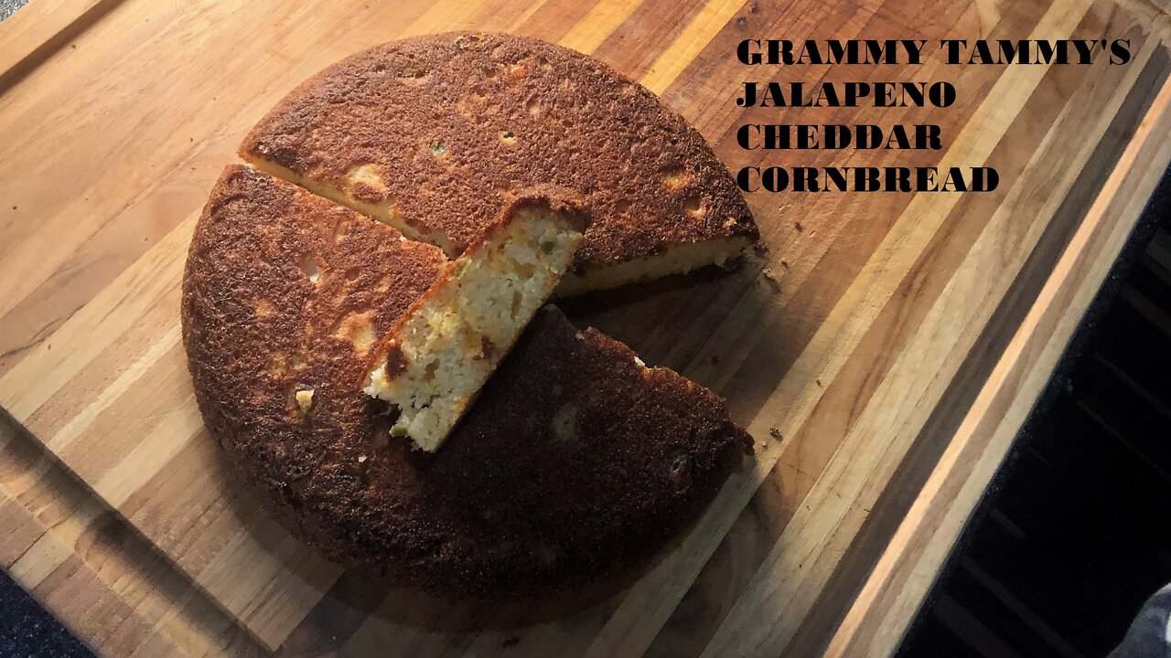 GRAMMY TAMMY'S JALAPENO CHEDDAR CORNBREAD