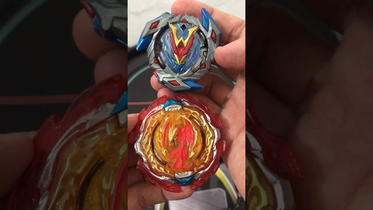 VALKYRIE VS PHOENIX (batalha de beyblade) #beybladeburst #beyblade #batalhadebeyblade