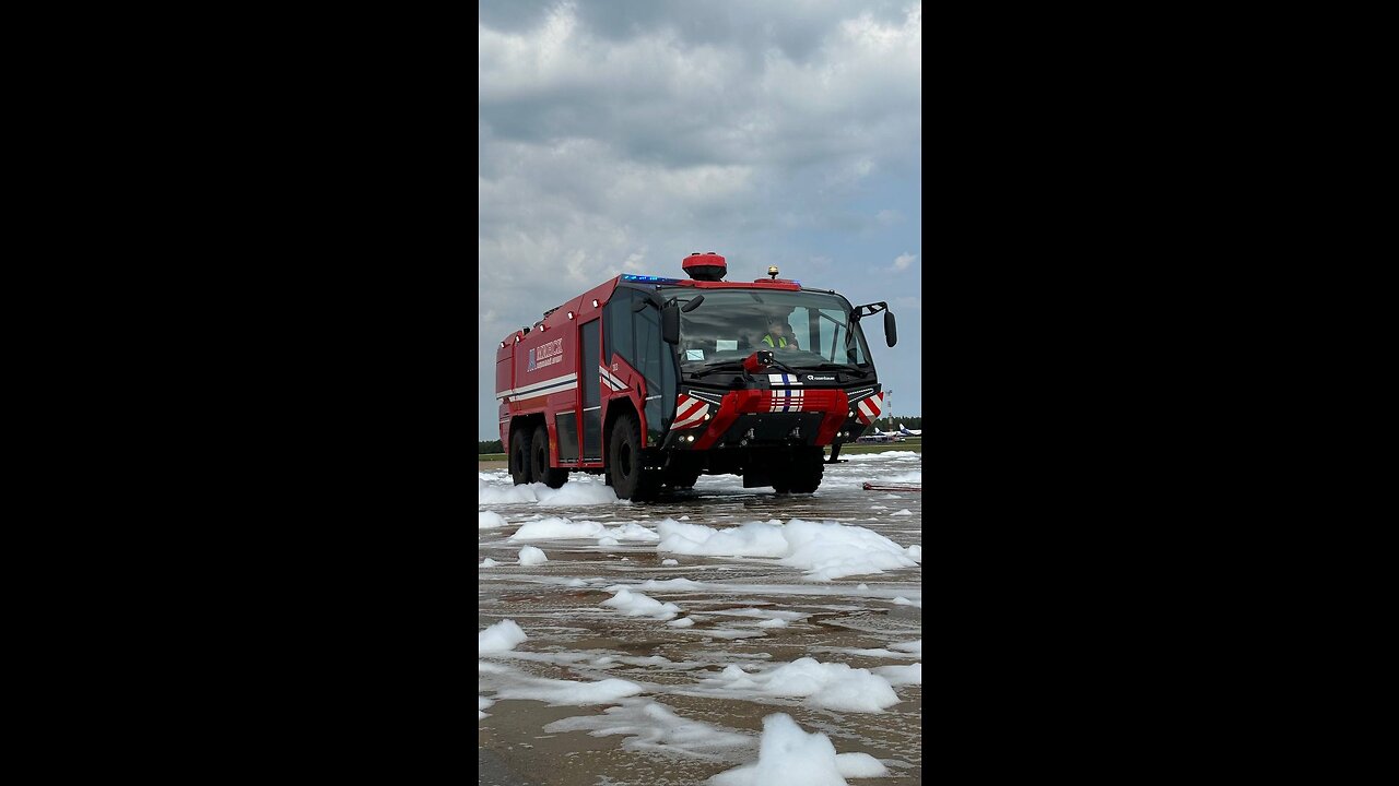 Exercícios de apoio ao voo de busca e resgate foram realizados no Aeroporto Nacional de Minsk