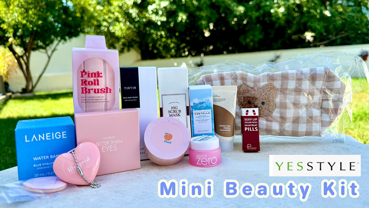 YesStyle Mini Beauty Kit!