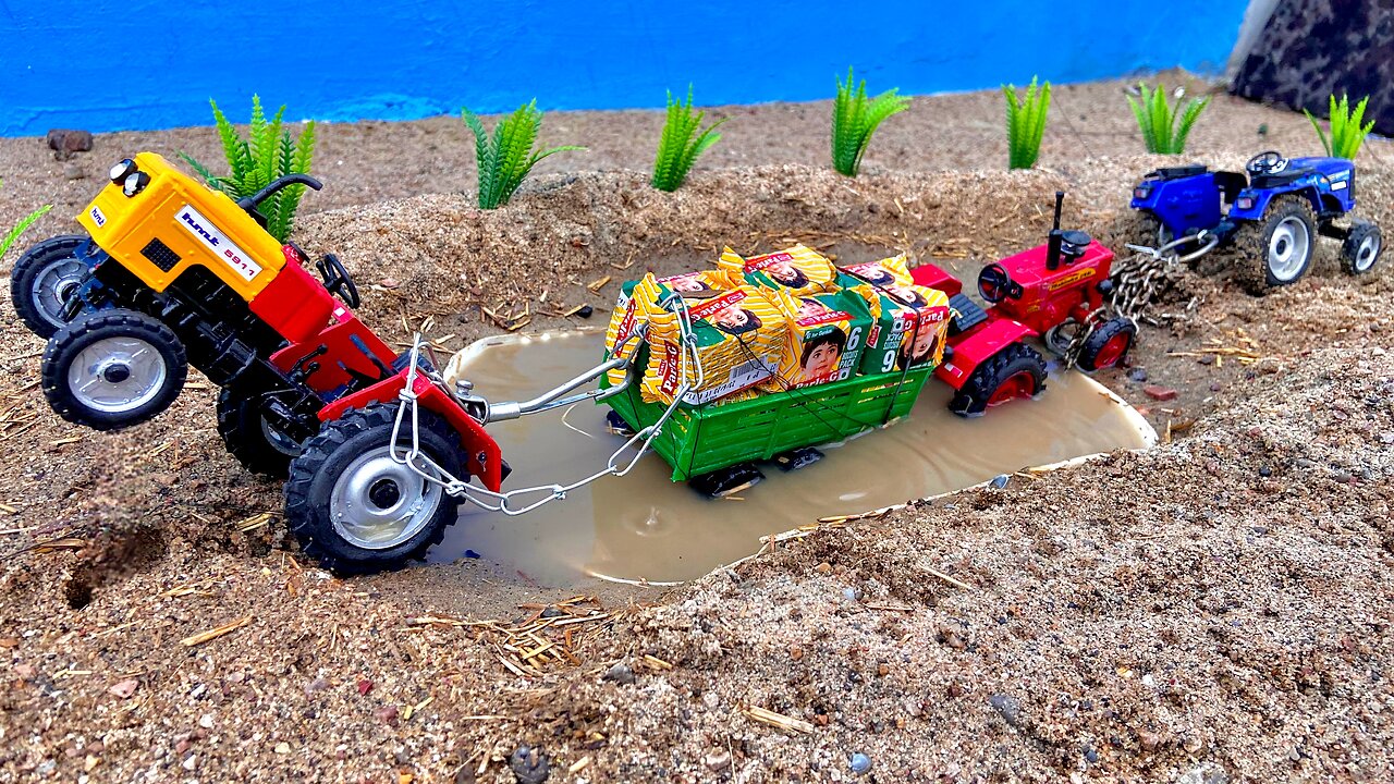 Biscuit Loaded Mahindra Novo Tractor Trolly Stuck in mud pulling out by HMT 5911 and Sonalika 60