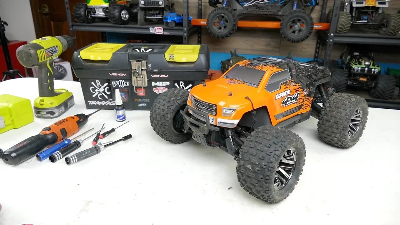 How To Replace An Arrma Granite 4x4 BLX Steering Block