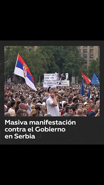 Decenas de miles de personas protestan en Belgrado contra el Gobierno