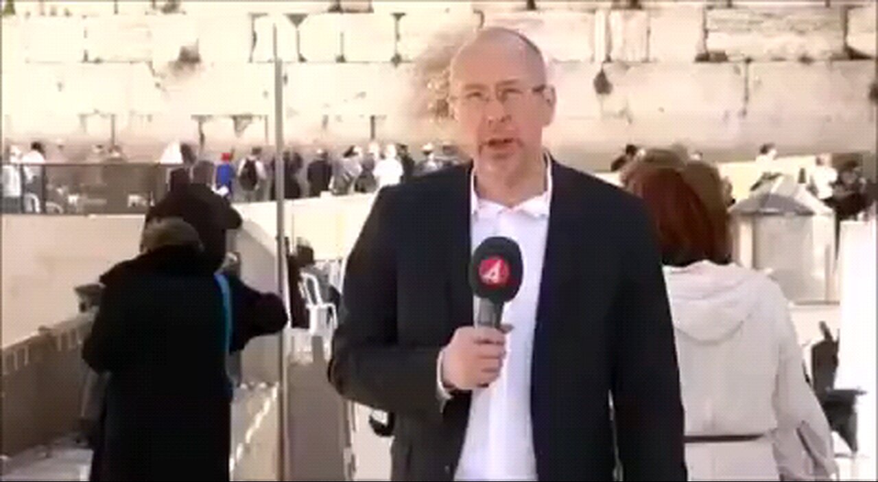 Live on News.