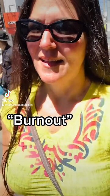 Hubs still buys me stuff randomly 🧡