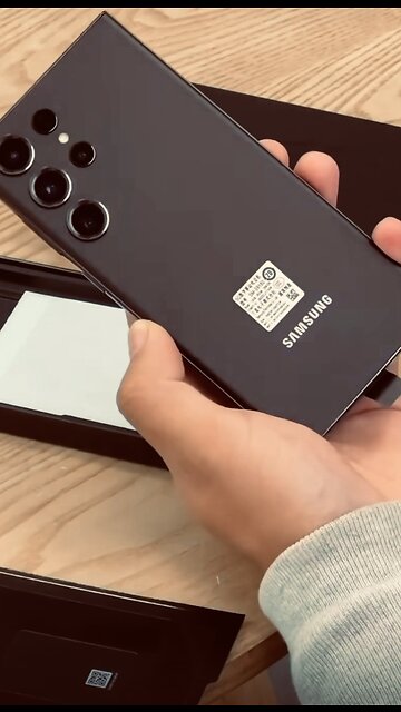 Unboxing : Samsung S23 Ultra.