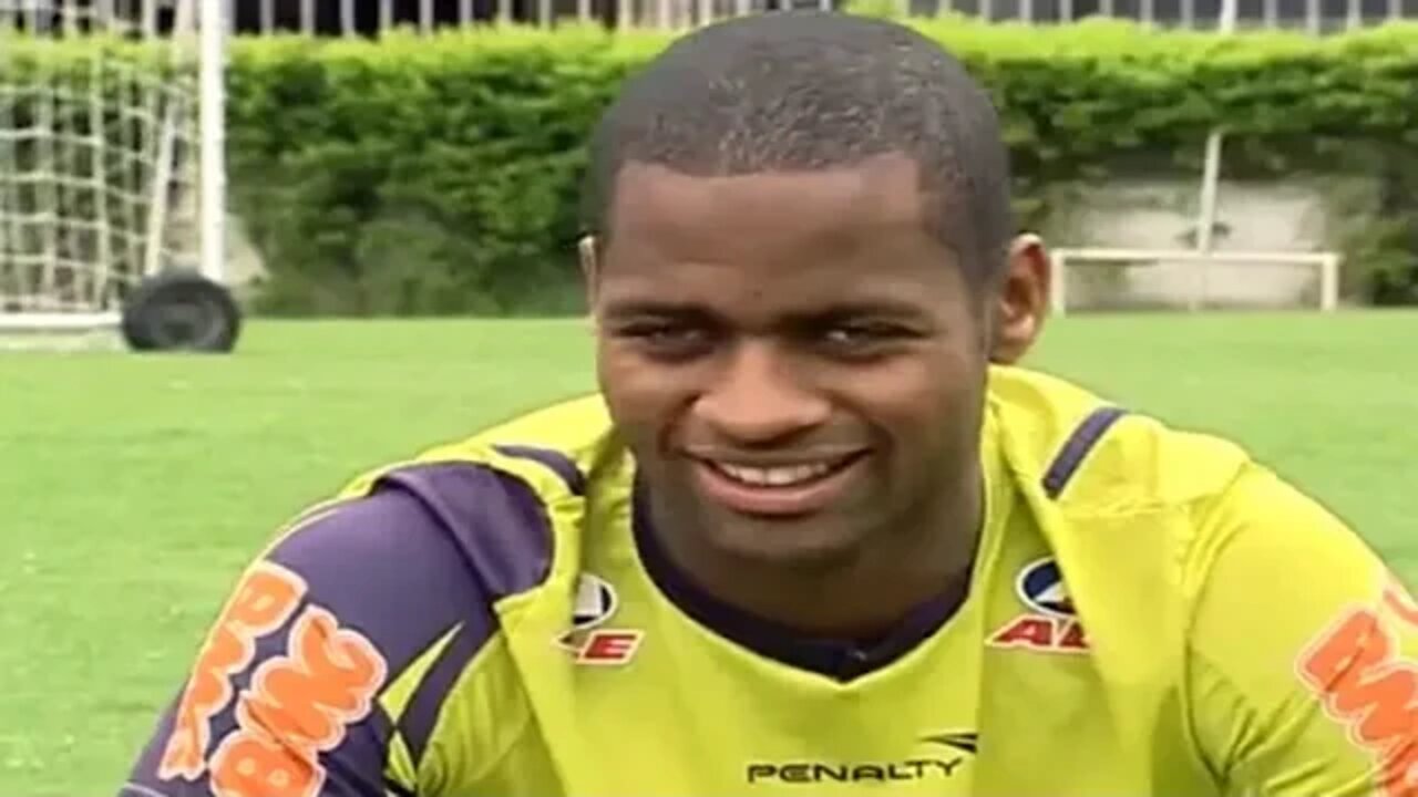 O dia em que Dedé virou o MITO