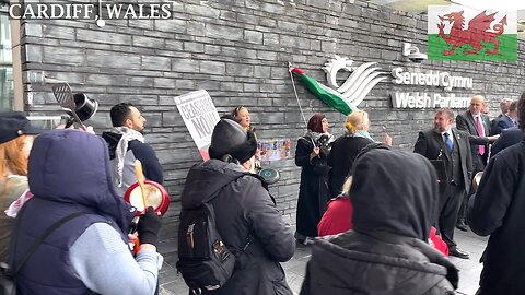 Pots and Pans Protest, Protesters Demand SEASEFIRE, Senedd