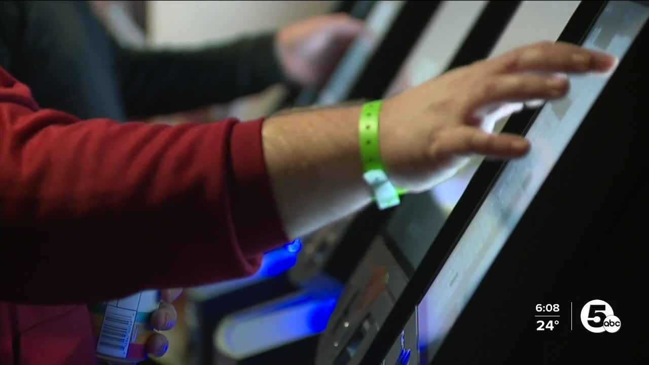 Gambling hotline in Ohio sees 3x amount of calls after sports betting legalized