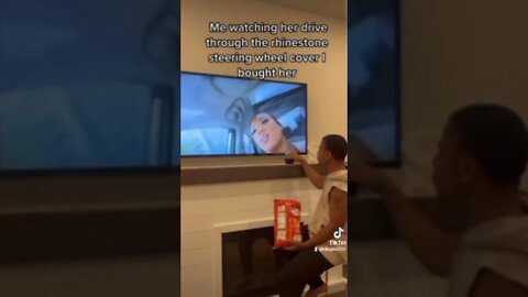 They Gotta Just Breakup At That Point: Homie Took Being Insecure To A Whole New Level!