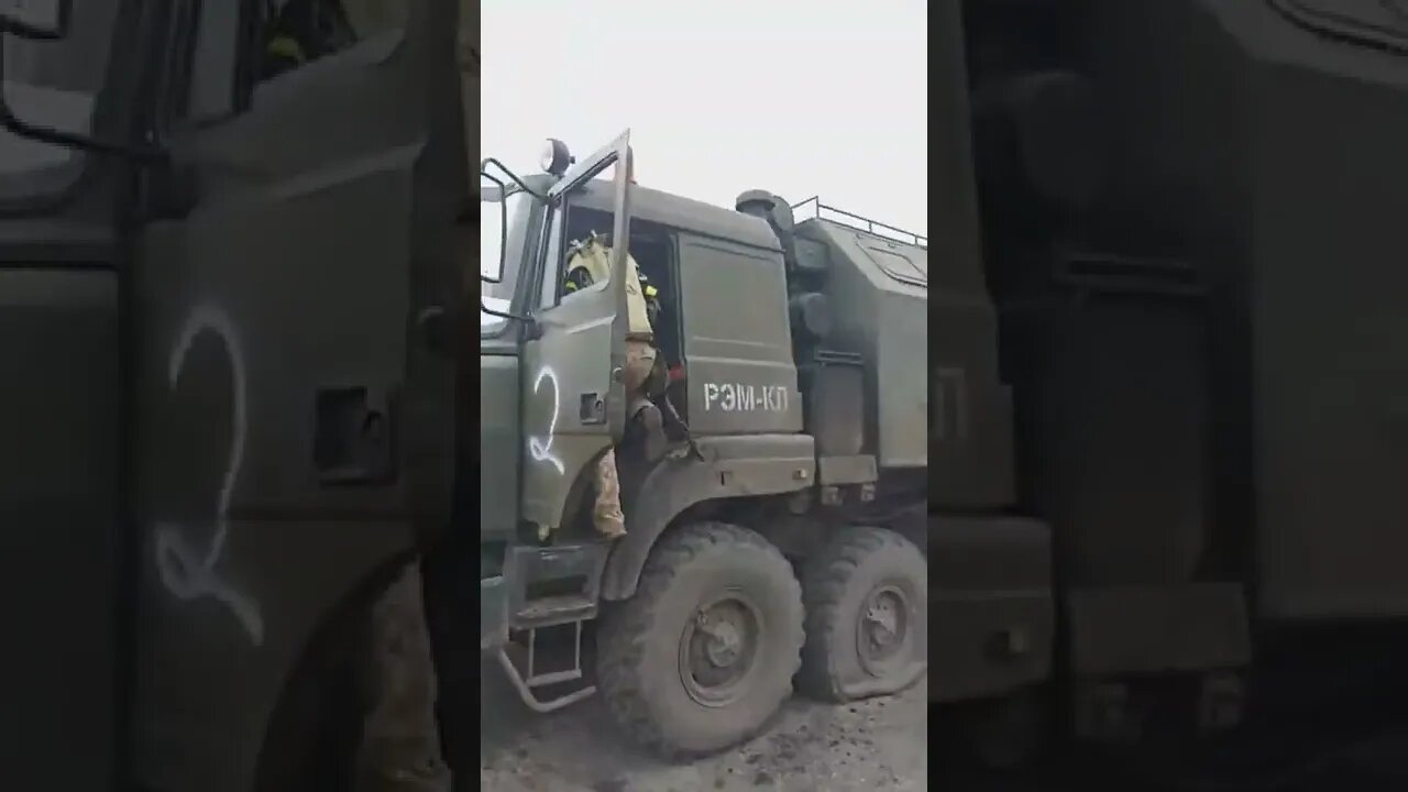 Ukrainian capturing Russian equipment everywhere now This time a bunch of Russian logistics vehicles