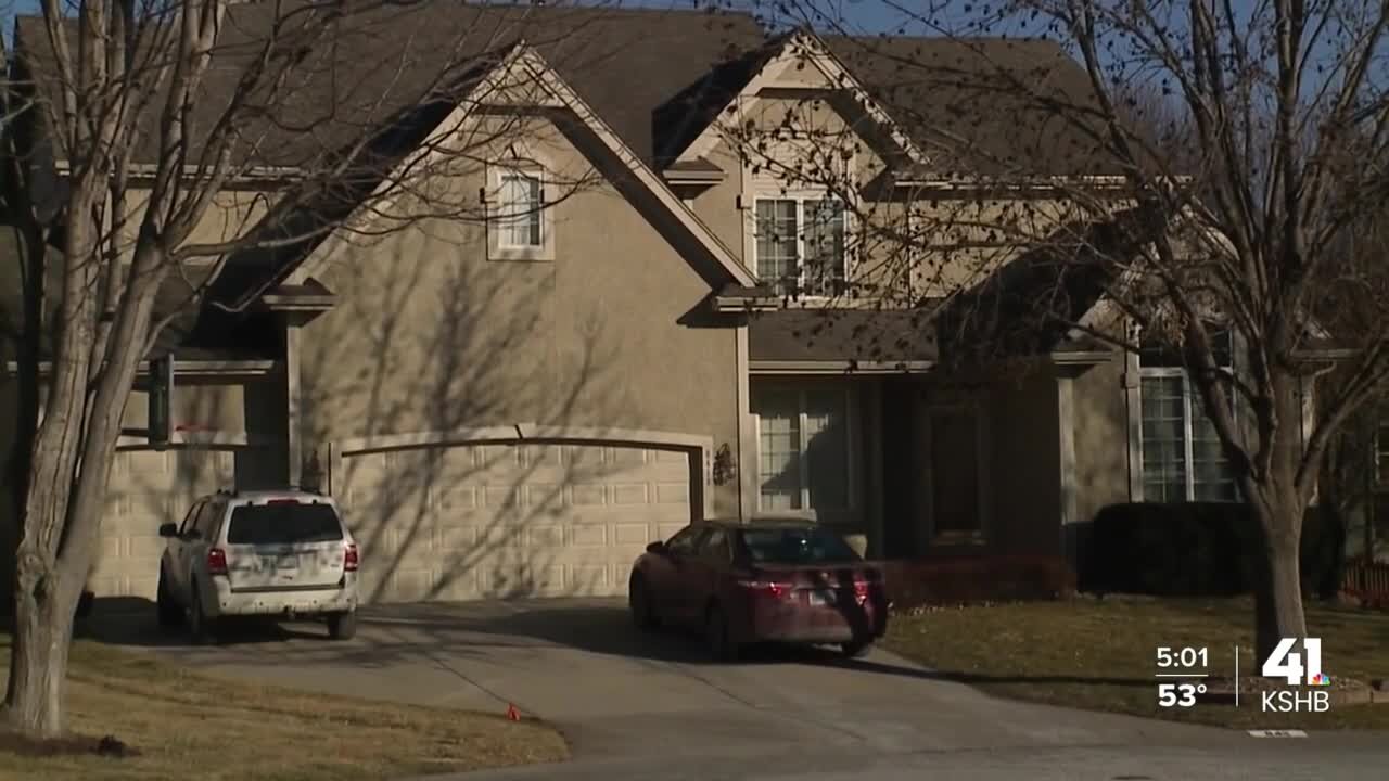 3 dead from Sunday morning Lenexa shooting