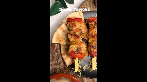 SHISH TAWOOK with GARLIC sauce| #shishtawook #shishkebab #lebaneseskewer #shishtaouk #chickenskewers