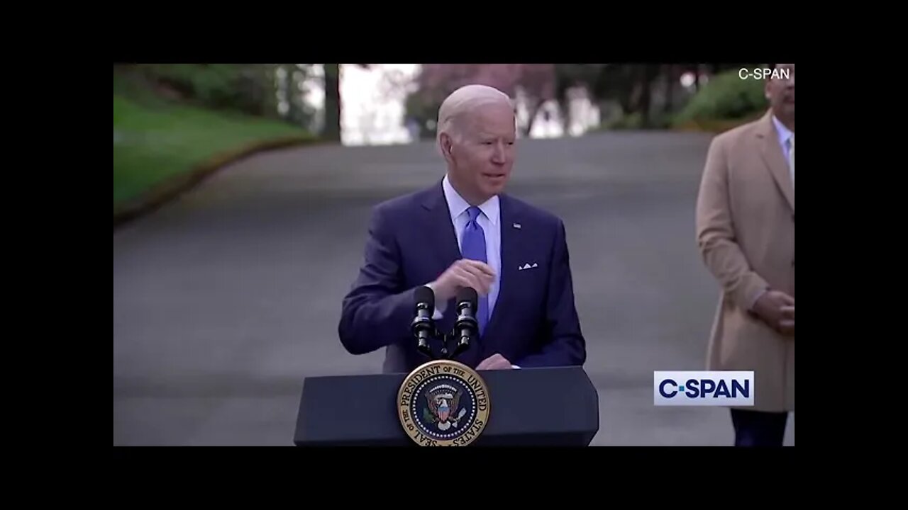 Joe Biden Calls Senators 'Presidents' at Earth Day Event in Seattle