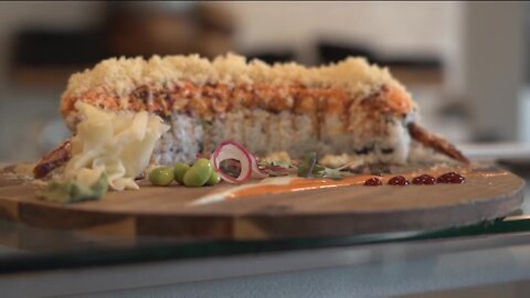 We're Open: Kin by Rice N Roll sushi bar in Wauwatosa