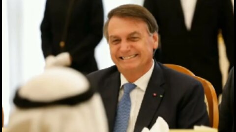 ACONTECEU NO BAHREIN, BOLSONARO TRATADO COMO REI.